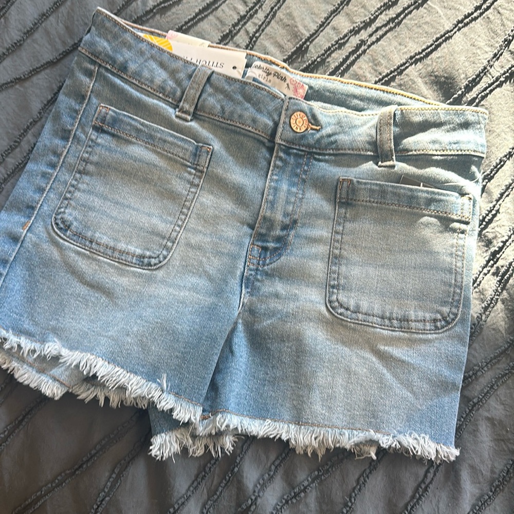 Celebrity Pink Dorota Mid-Rise girls shorts size 14